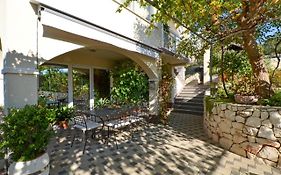 Apartment Una