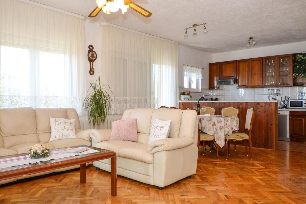 Apartment Una Seget Vranjica Zewnętrze zdjęcie
